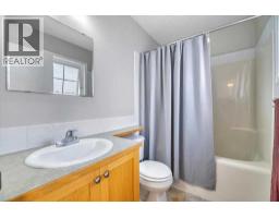 90 Parklane Drive - photo 19