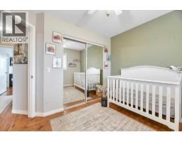 90 Parklane Drive - photo 21