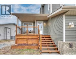 90 Parklane Drive - photo 2
