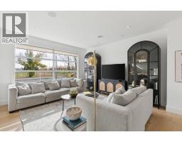 1904 50 Avenue SW - photo 4