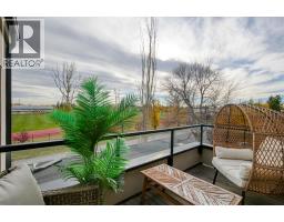 1904 50 Avenue SW - photo 30