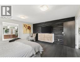 1904 50 Avenue SW - photo 33