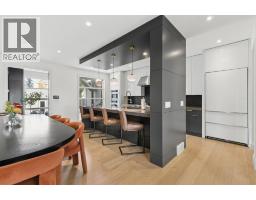 1904 50 Avenue SW - photo 11
