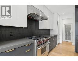 1904 50 Avenue SW - photo 14