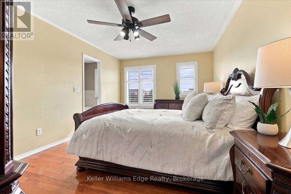671 TWAIN AVENUE - Image 23