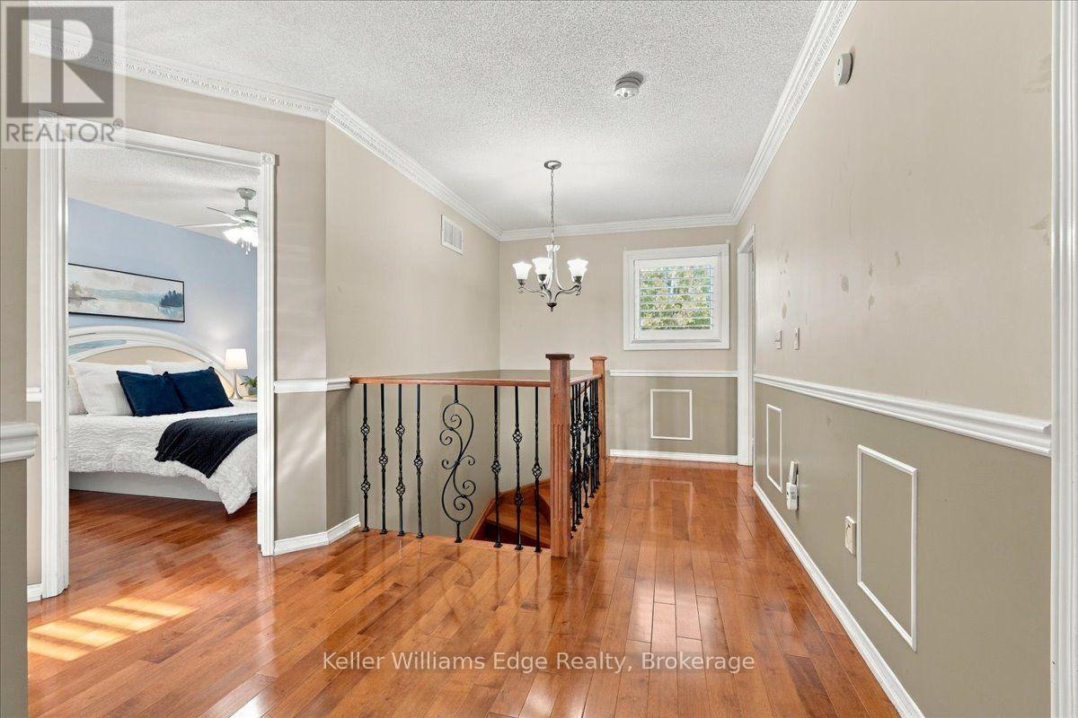 671 TWAIN AVENUE - 27