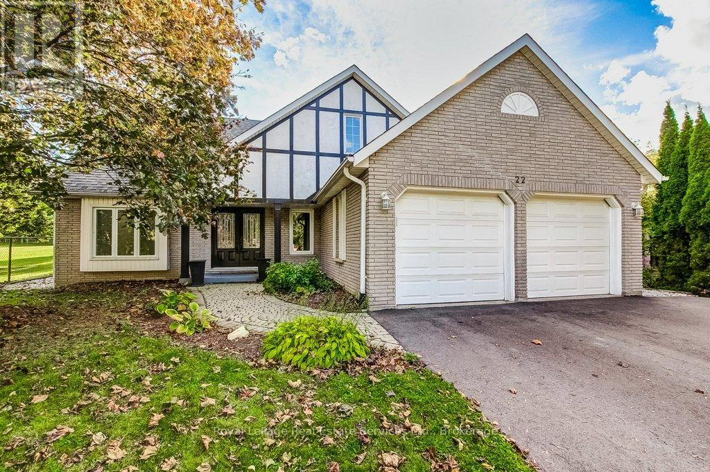 22 DAFFODIL CRESCENT - 4