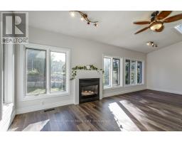 22 Daffodil Crescent, Hamilton, ON L9K1C8 Photo 18