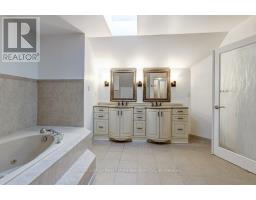 22 Daffodil Crescent, Hamilton, ON L9K1C8 Photo 27