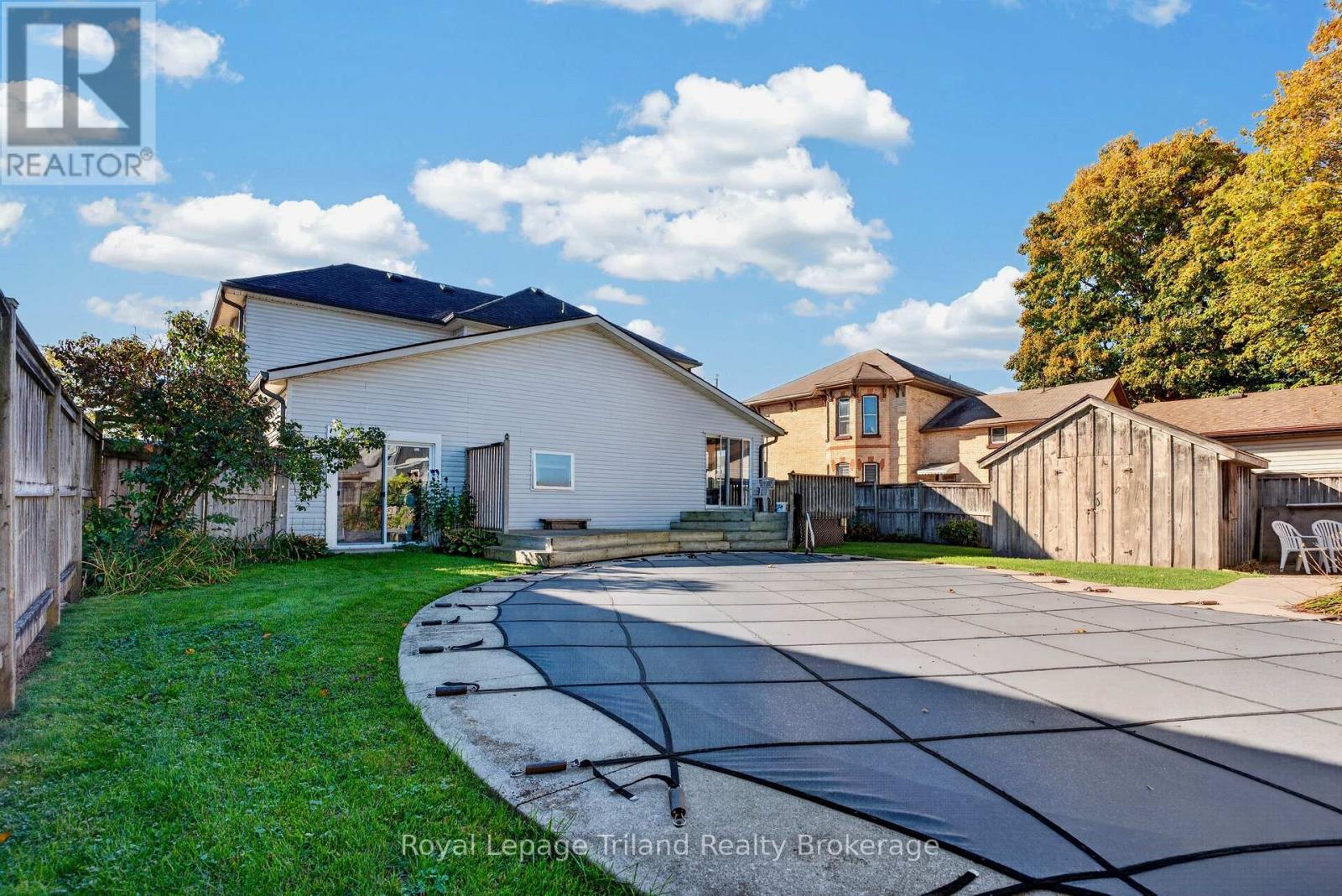 14 ELGIN STREET W - Image 35