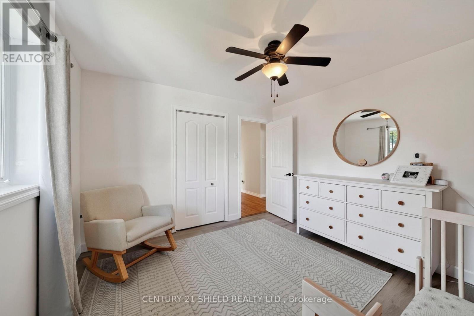 1810 Alguire Street — photo 16