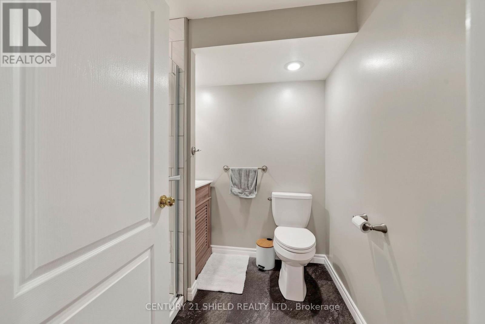 1810 ALGUIRE STREET - 29