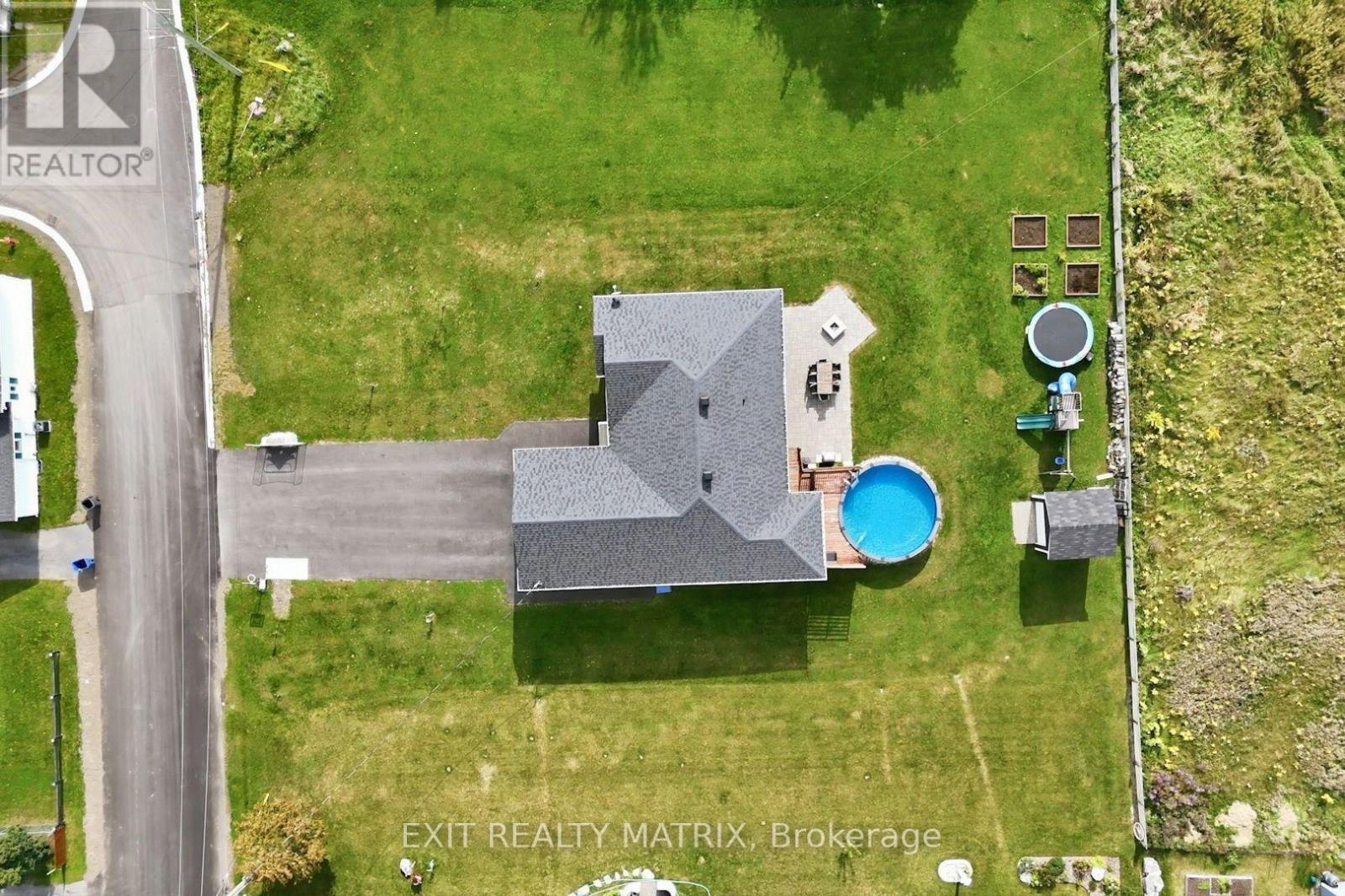 122 PENDLETON STREET - Image 39