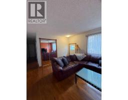 1623 Rouleau Crescent SE - photo 8