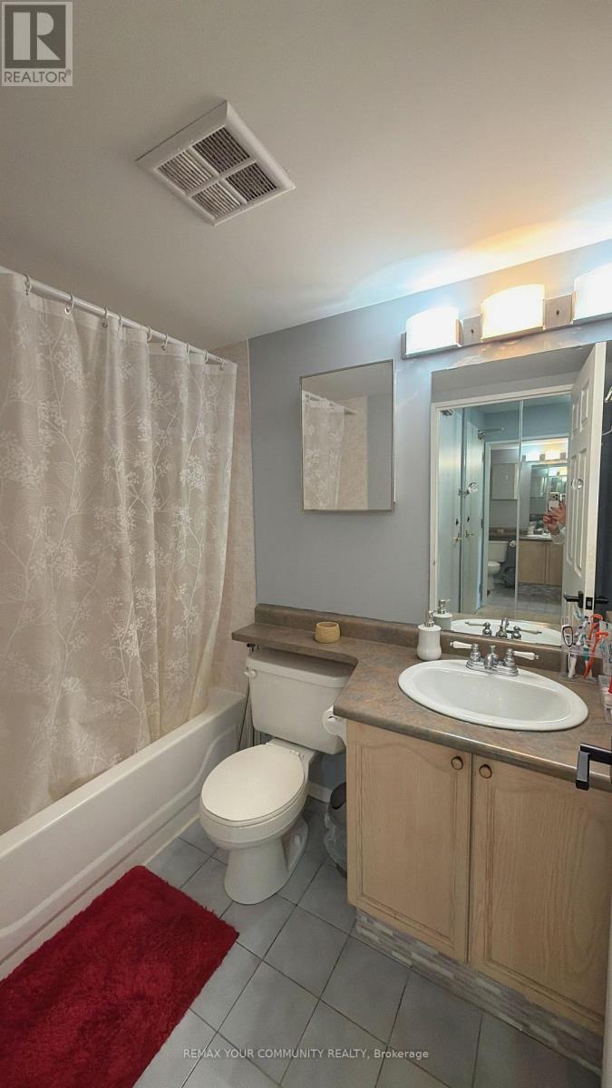 555 Wilson Heights Boulevard — photo 13