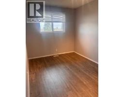 4207 54 Avenue, Innisfail, AB T4G1K4 Photo 13
