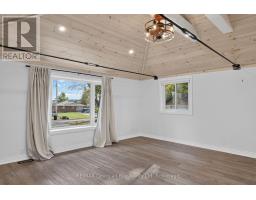 18 Sallows Drive, Tay, ON L0K2A0 Photo 13