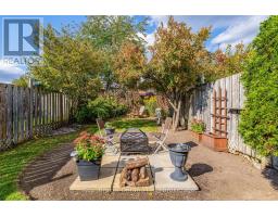 44 Monarchy Street, Barrie, ON L4M7K1 Photo 15
