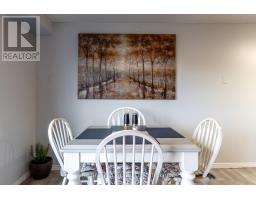 44 Monarchy Street, Barrie, ON L4M7K1 Photo 8