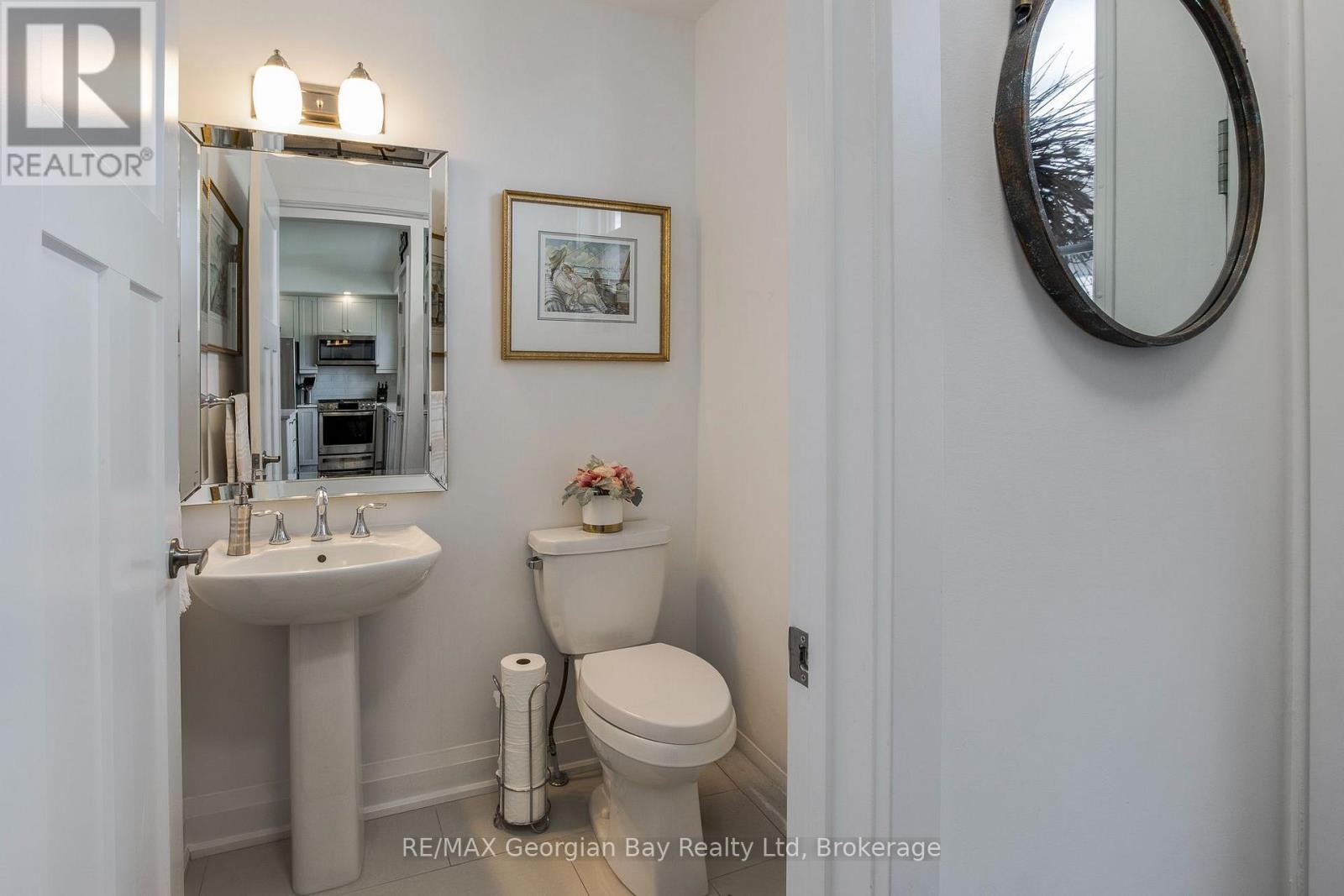 16 Danielle Crescent — photo 24