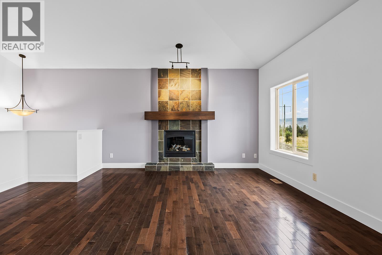 541 Quartz Crescent, Kelowna - Image 1