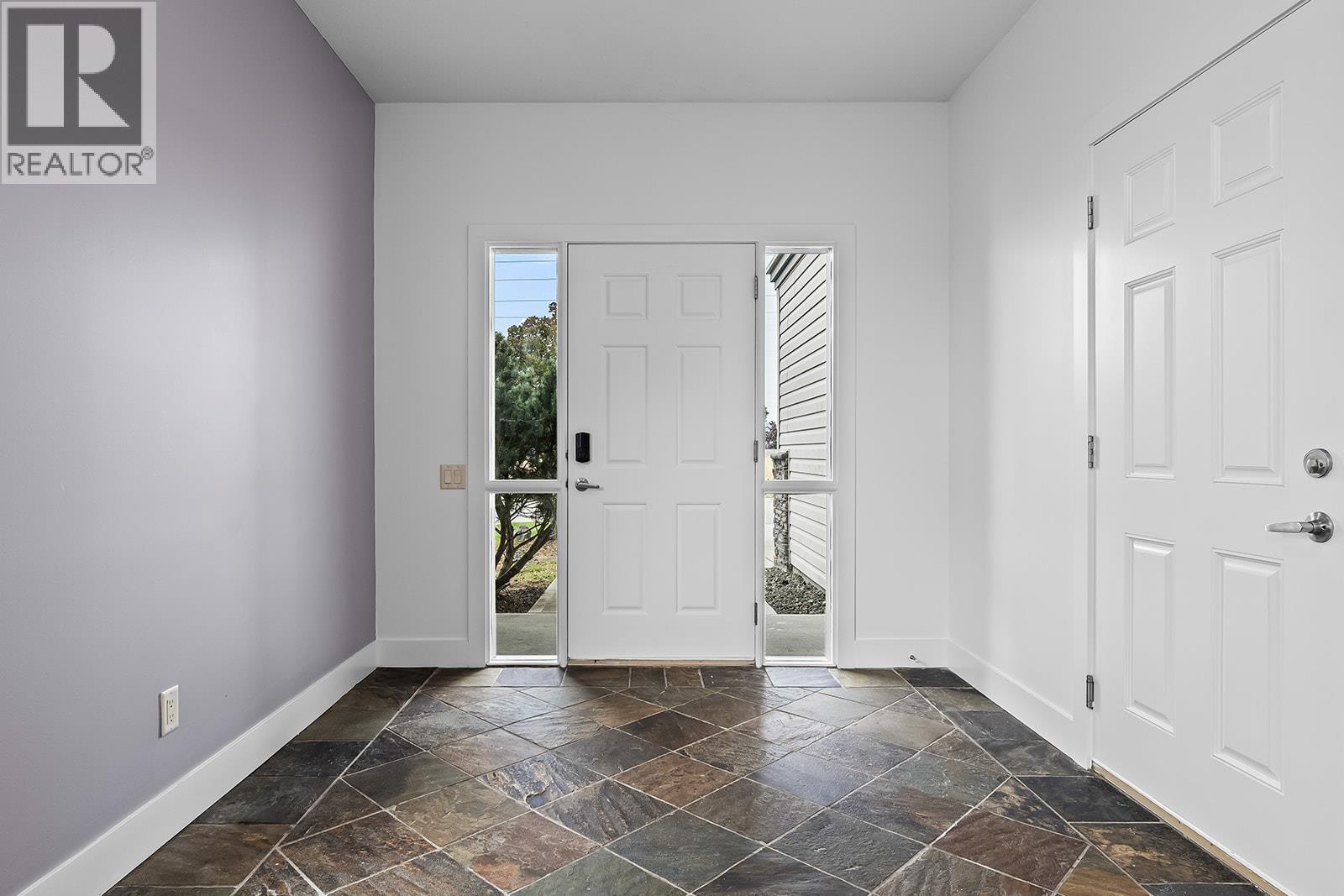 541 Quartz Crescent, Kelowna - Image 1
