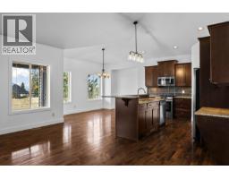 541 Quartz Crescent, Kelowna, BC V1W5C5 Photo 17