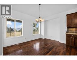 541 Quartz Crescent, Kelowna, BC V1W5C5 Photo 24