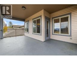 541 Quartz Crescent, Kelowna, BC V1W5C5 Photo 32