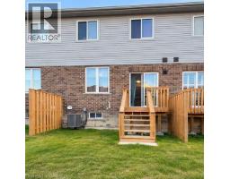 30 Linden Park Lane, Hamilton, ON L9A1Y3 Photo 13