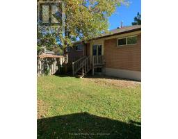 Upper - 210 Dovedale Drive, Whitby, ON L1N1Z6 Photo 10