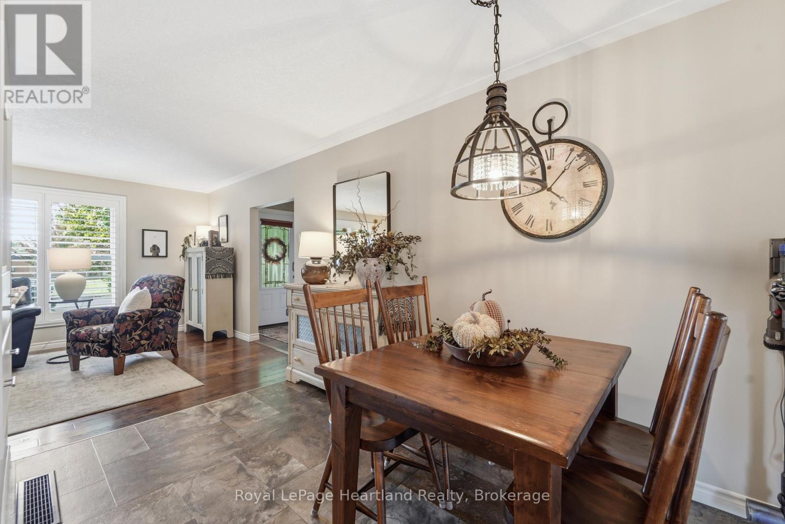 257 ELDON STREET - 11