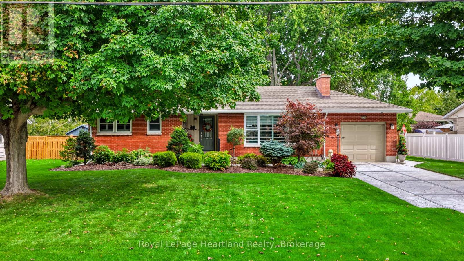 257 ELDON STREET - Image 3