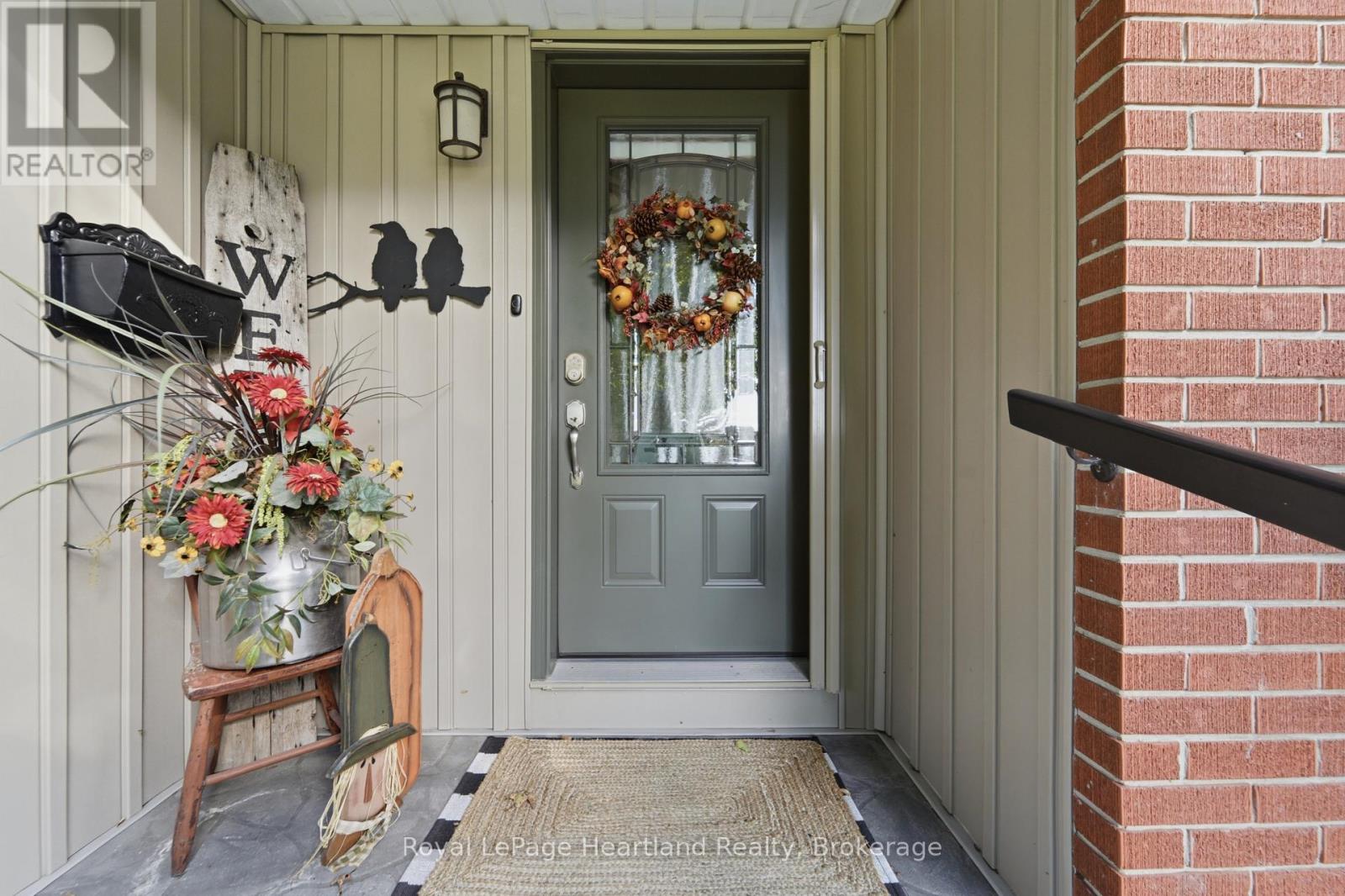 257 ELDON STREET - 4