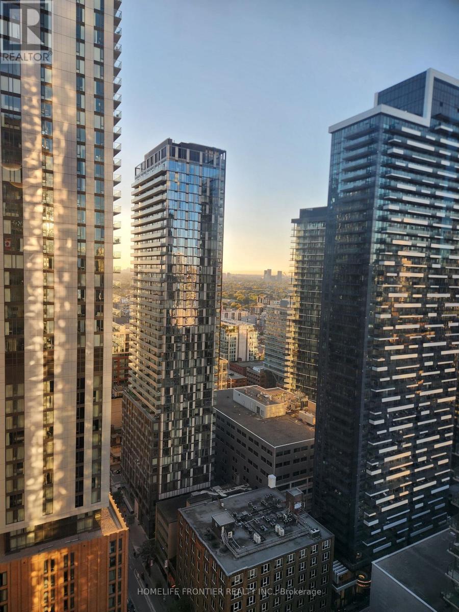 295 Adelaide Street West — photo 12