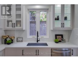 64 Wales Avenue, Toronto, ON M5T1J4 Photo 16