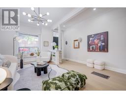 Kitchen - 64 Wales Avenue, Toronto, ON M5T1J4 Photo 6