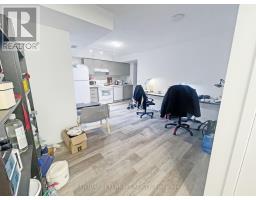 502r - 231 College Street, Toronto, ON M5T1R4 Photo 7