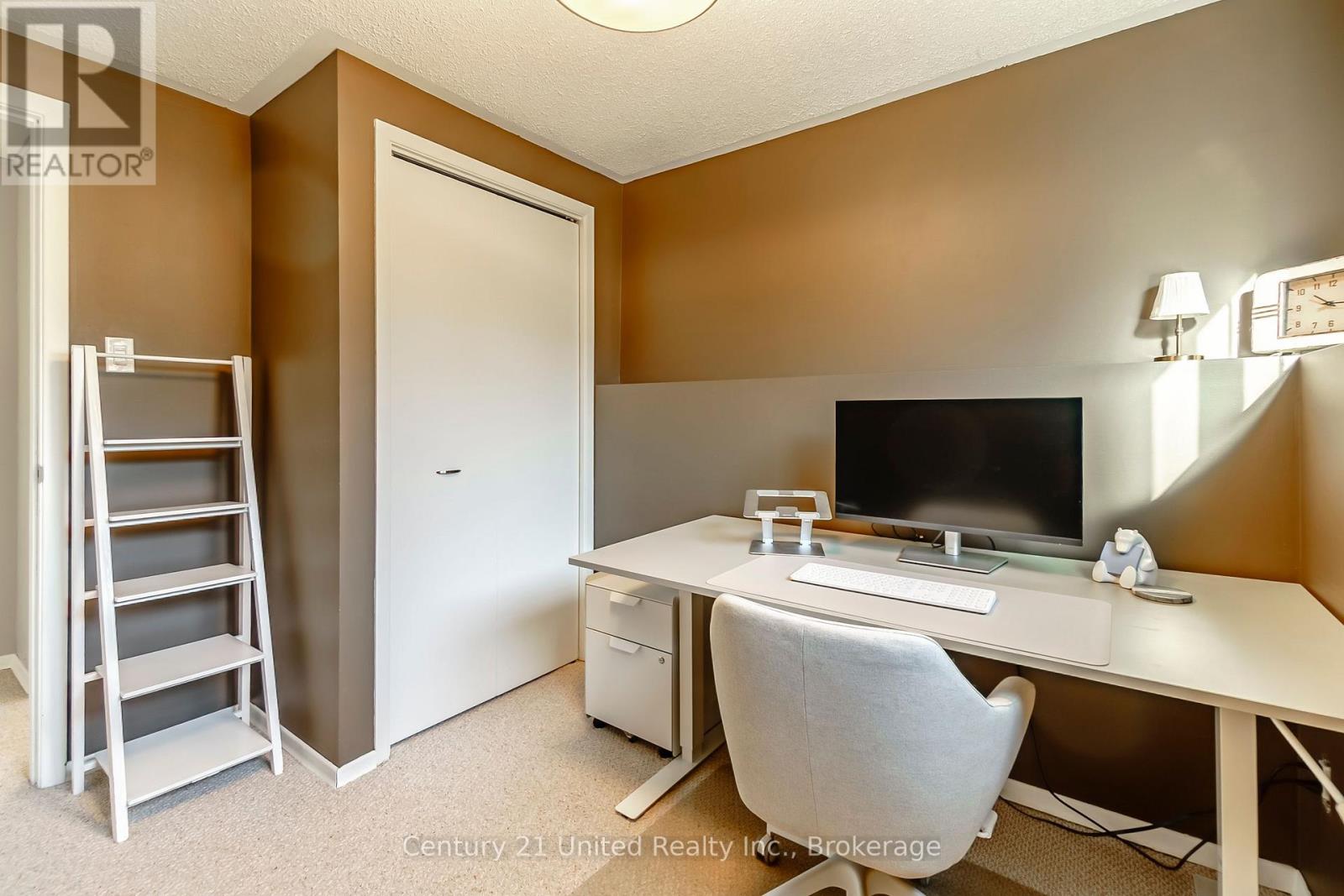 1615 CHERRYHILL ROAD - 18