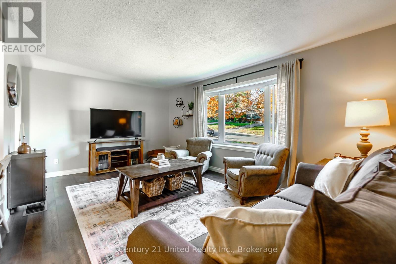 1615 Cherryhill Road, Peterborough, ON photo 5