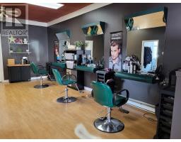 54 High Street thumbnail 14
