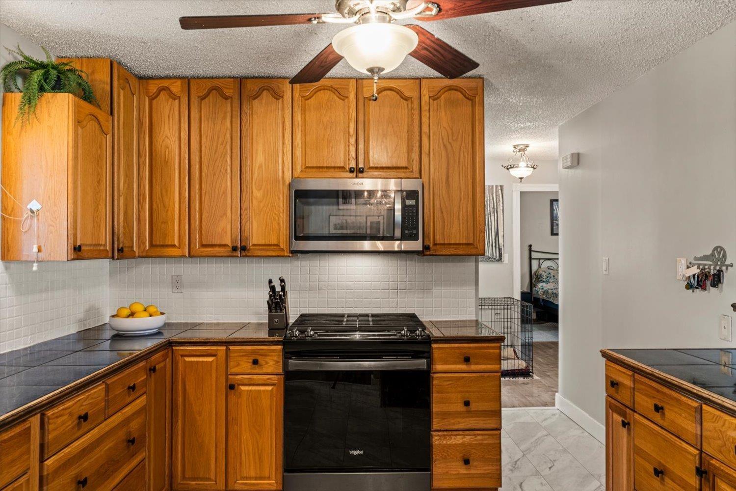 10624 MCDONALD ROAD, Fairfield Island, Chilliwack - Image 1