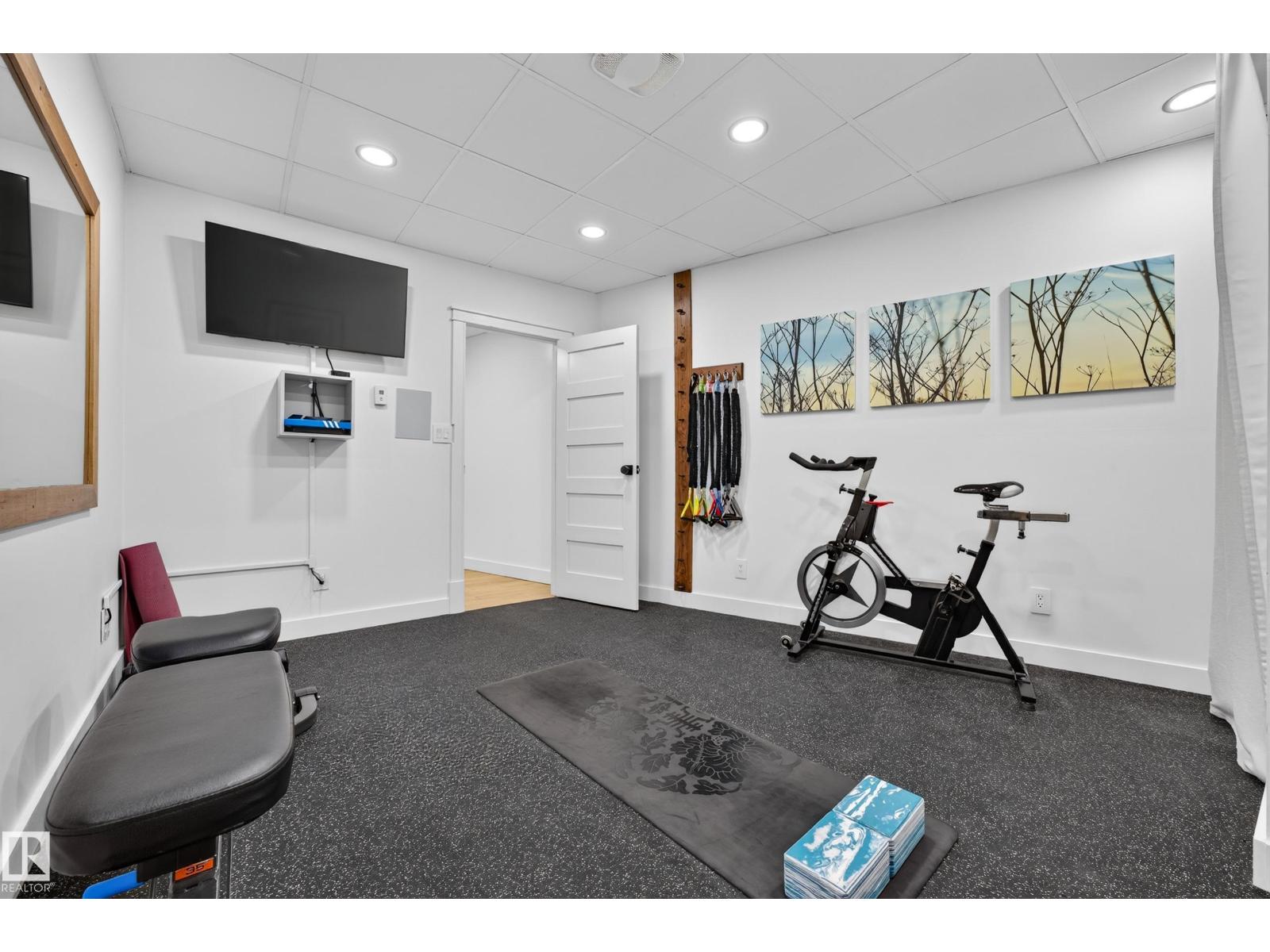 9369 CAMERON AV NW - 44