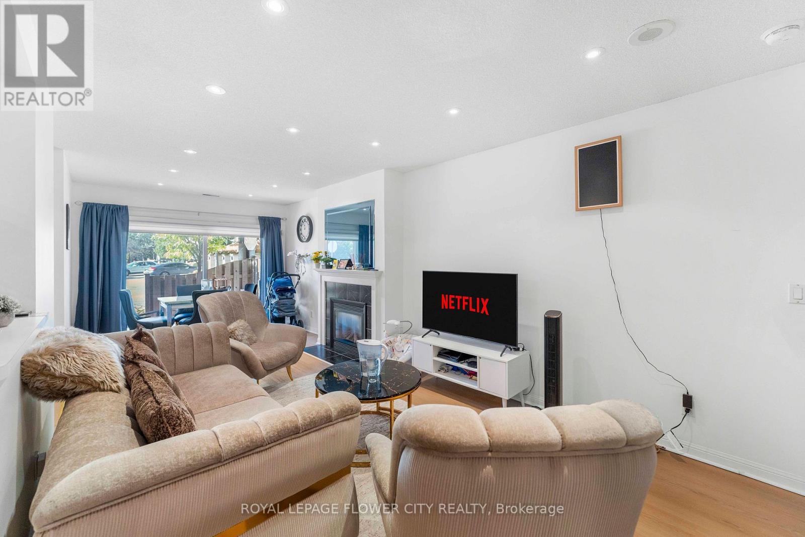 423- 1400 The Esplanade, Pickering, ON photo 30
