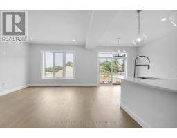 Laundry room - 31 - 414 Old Wonderland Road, London South, ON N6K3R2 Photo 8