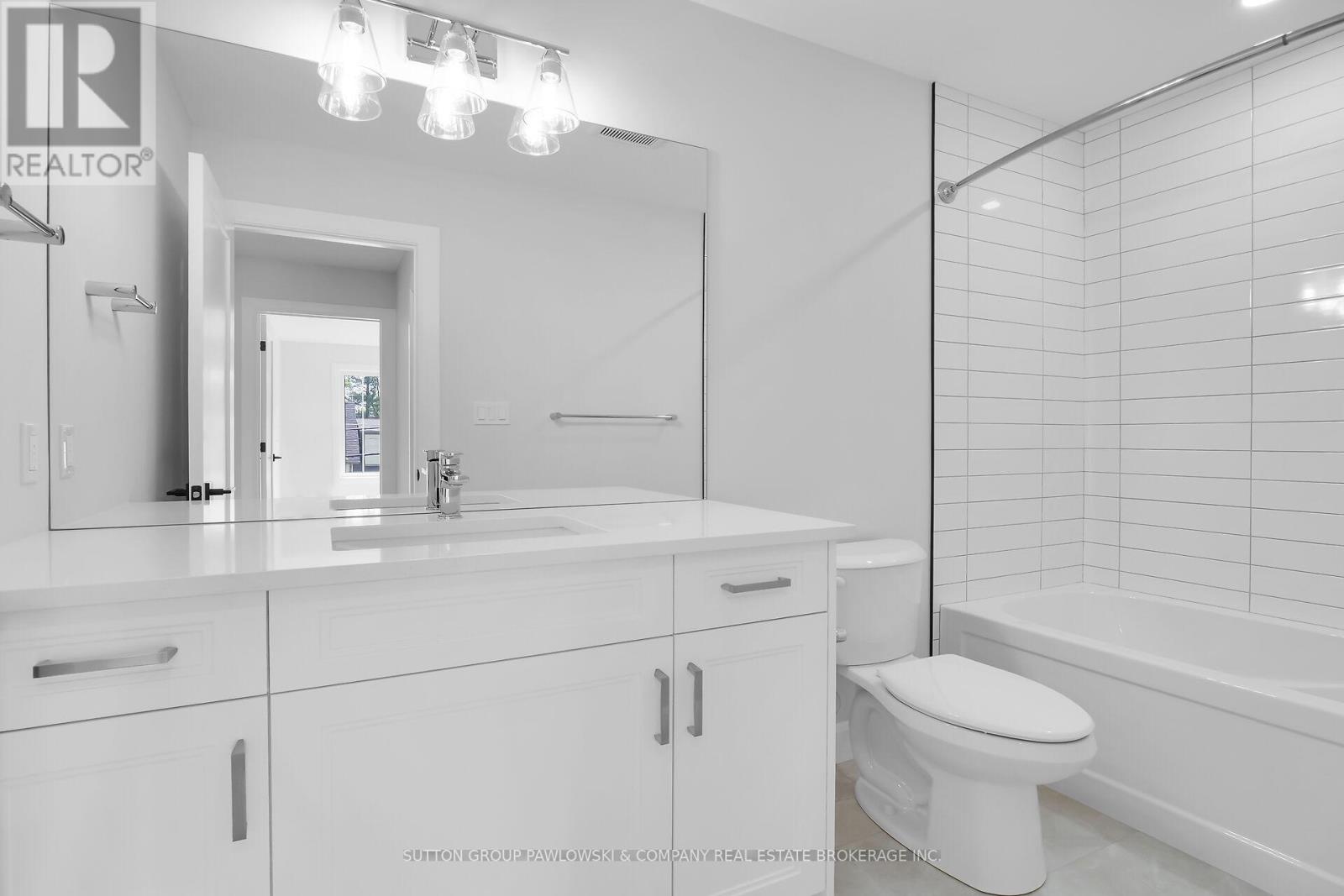 414 Old Wonderland Road — photo 19