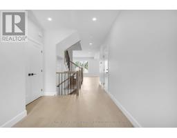 Bedroom 2 - 29 - 414 Old Wonderland Road, London South, ON N6K3R2 Photo 6