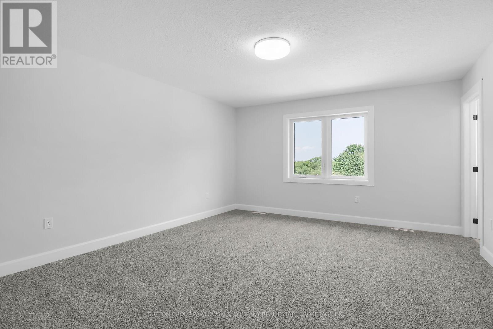 414 Old Wonderland Road — photo 17
