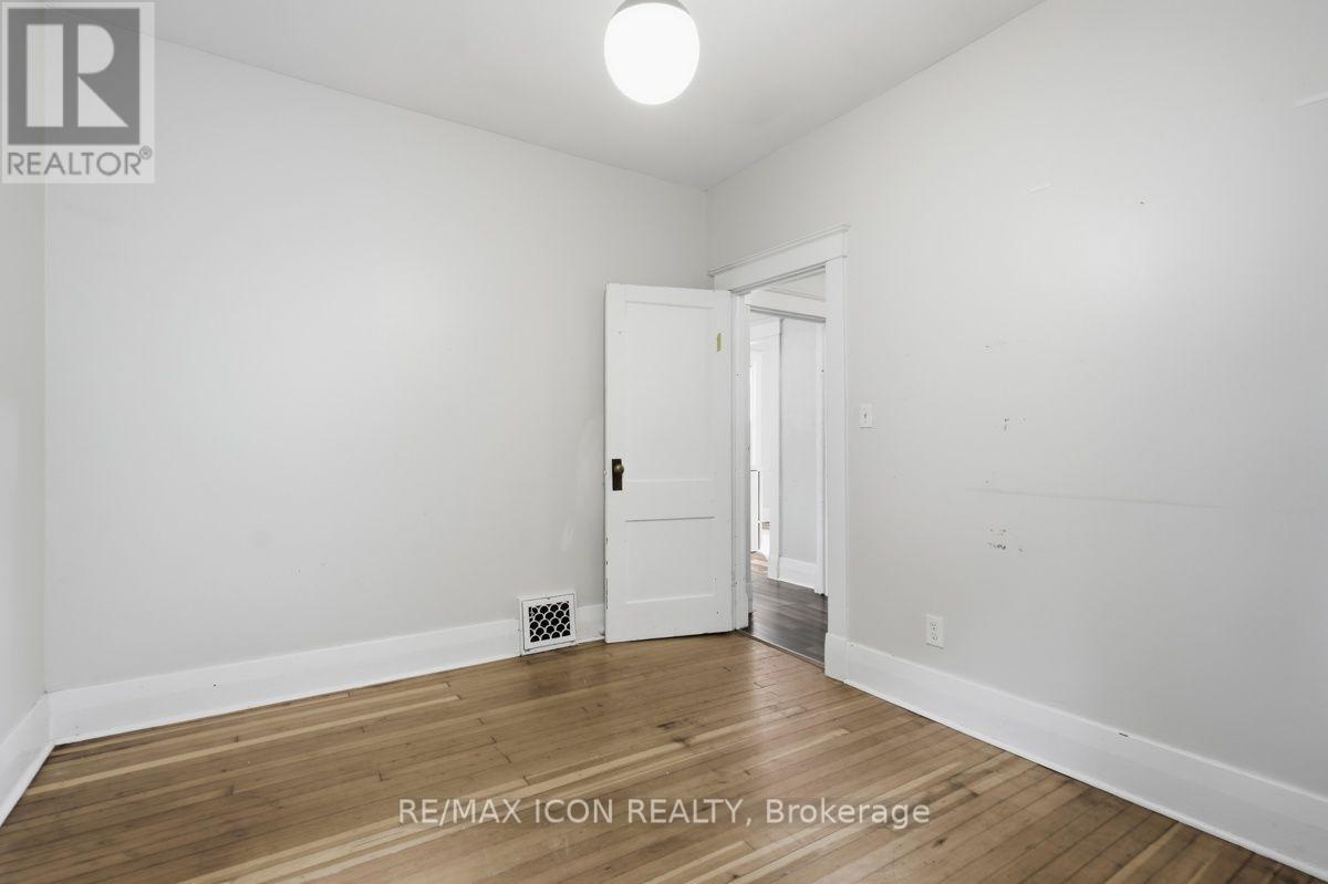 31 Mount Pleasant Avenue — photo 17
