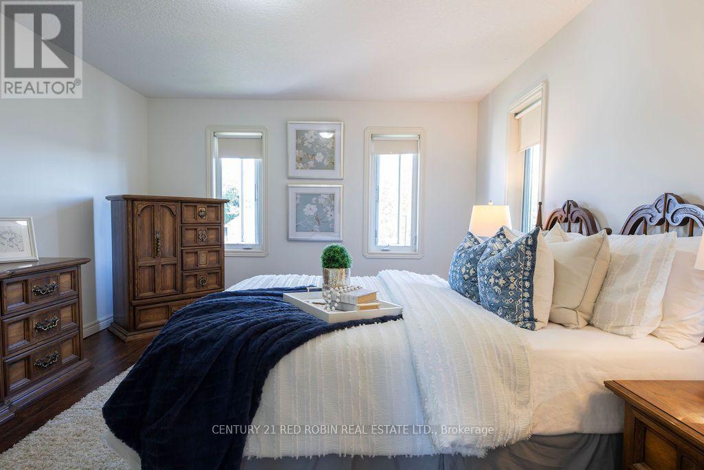 516 HARRIS CIRCLE - 20